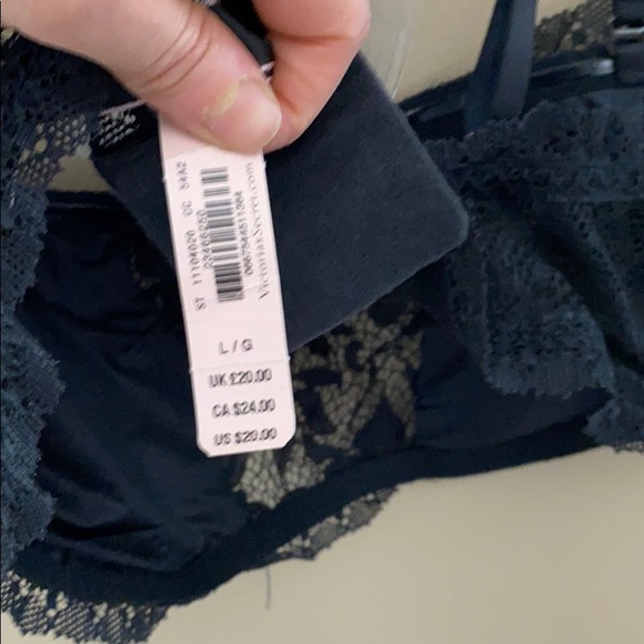 VS Black Lace Bralette - Picture 4 of 4